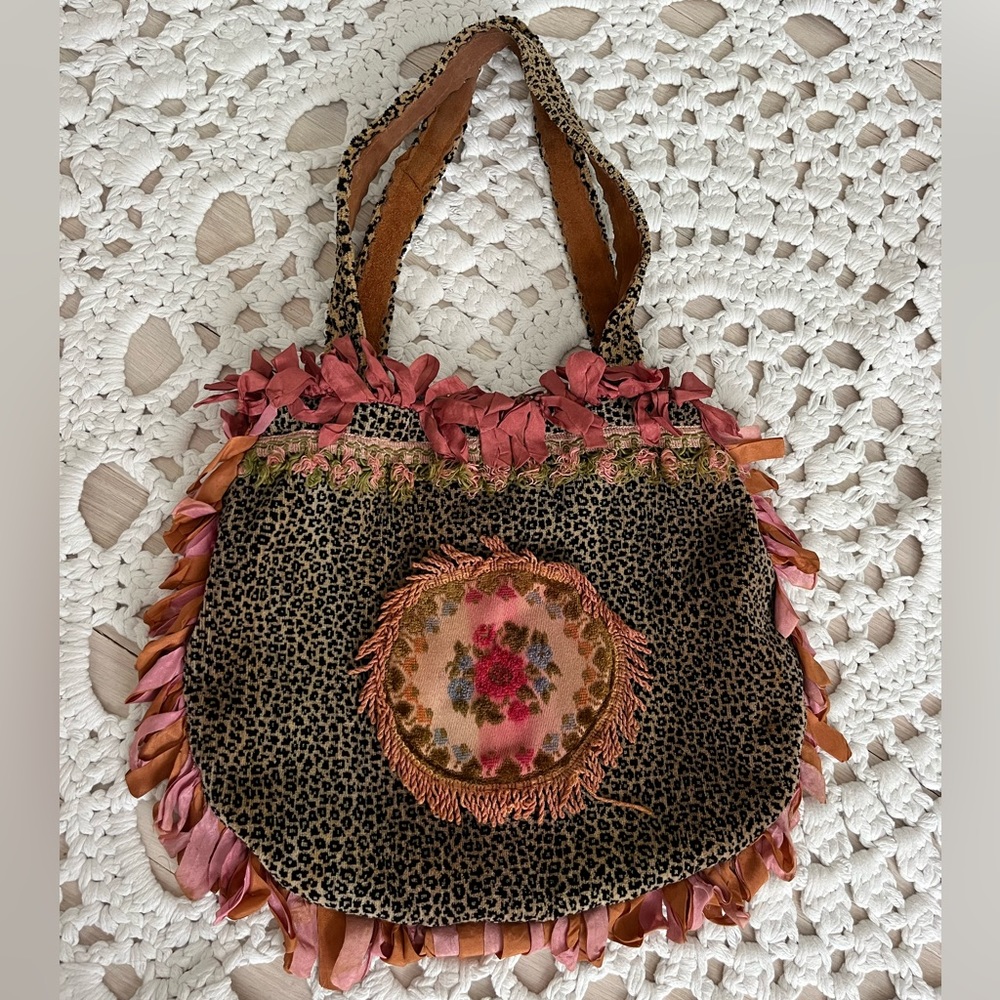 Pure West by Cheryl Long Vintage bag
